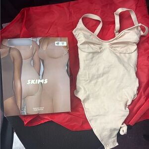 Skims Seamless Sculpt Thong Bodysuit